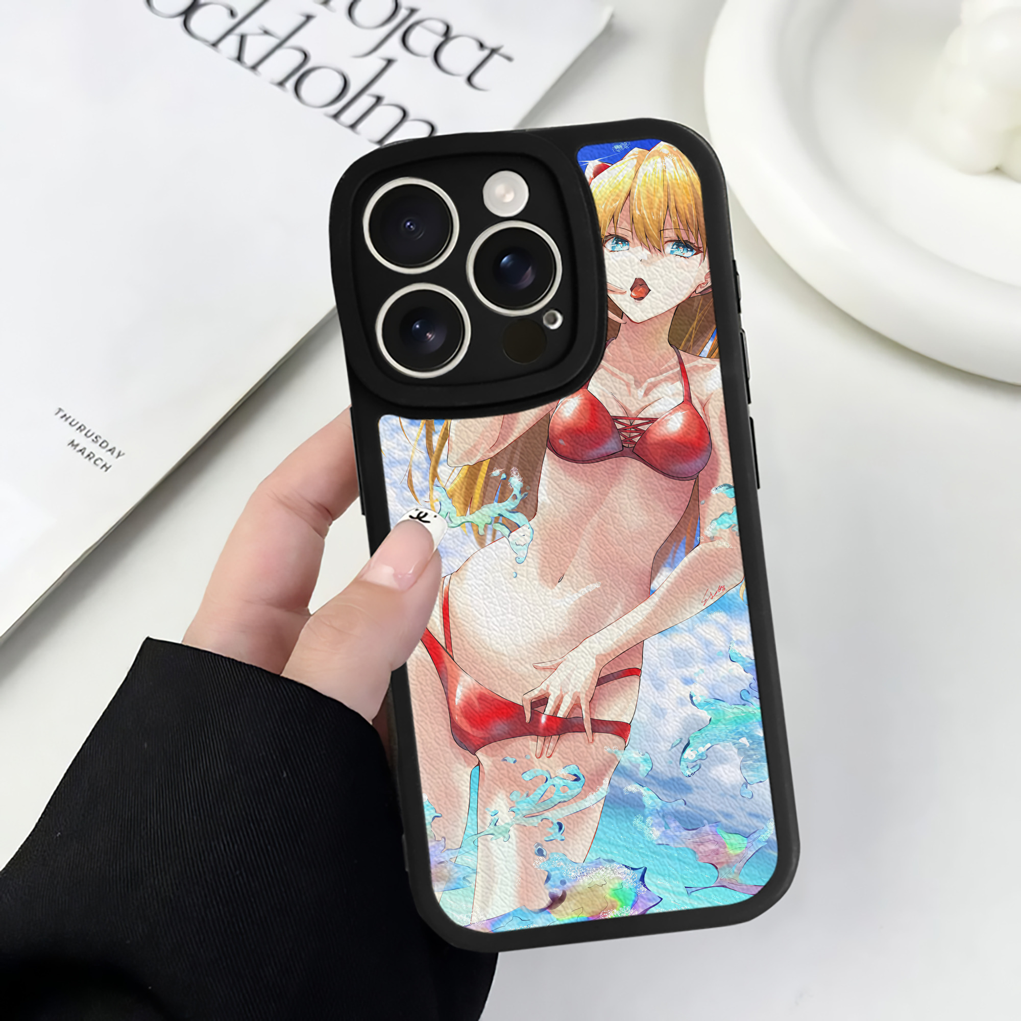 （画像用） EVA 新世紀エヴァンゲリオン 【iPhone 16シリーズ対応】シリコンスマホケース（レザー調） 材質：シリコン